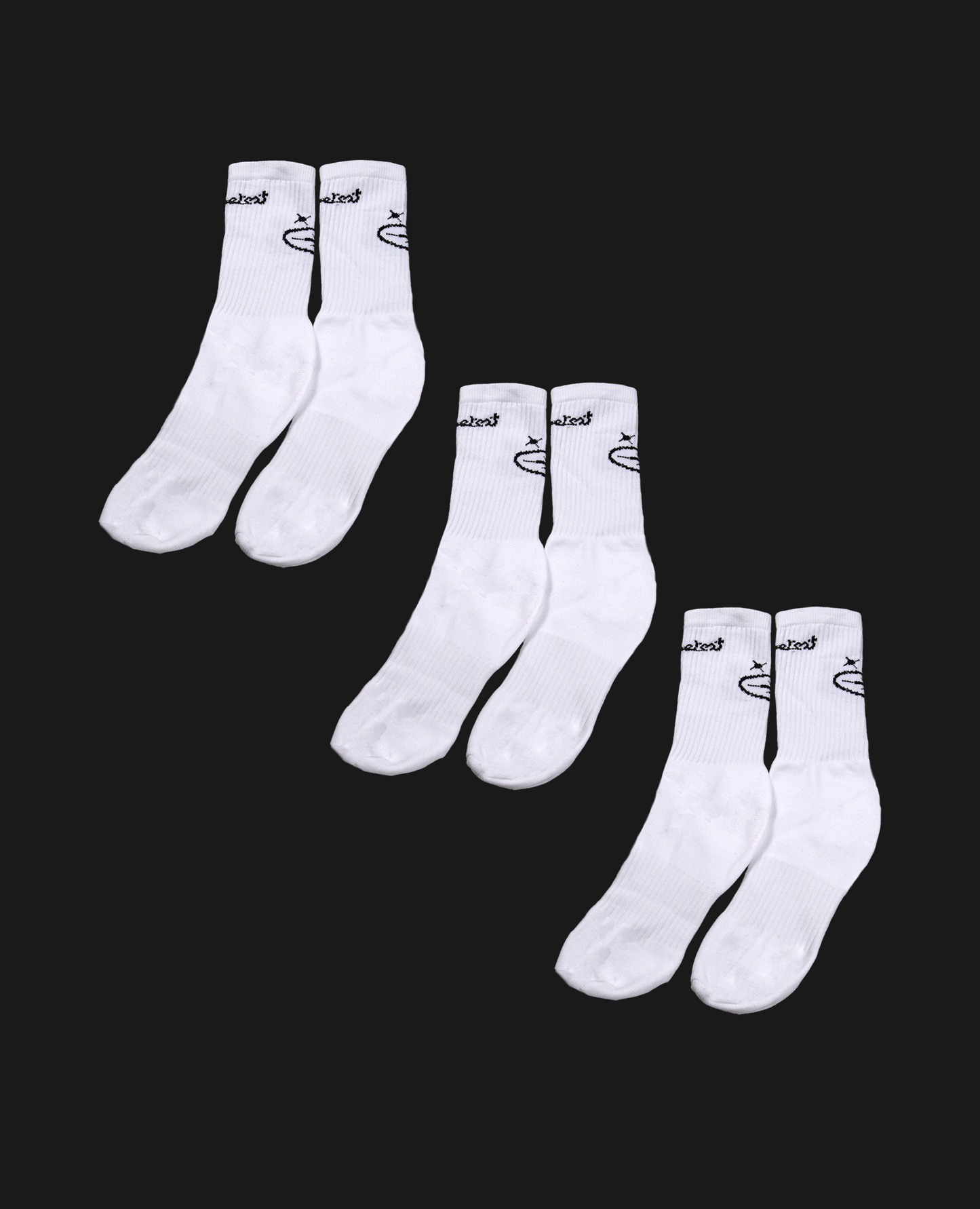 TRIPLE WHITE SOCKS