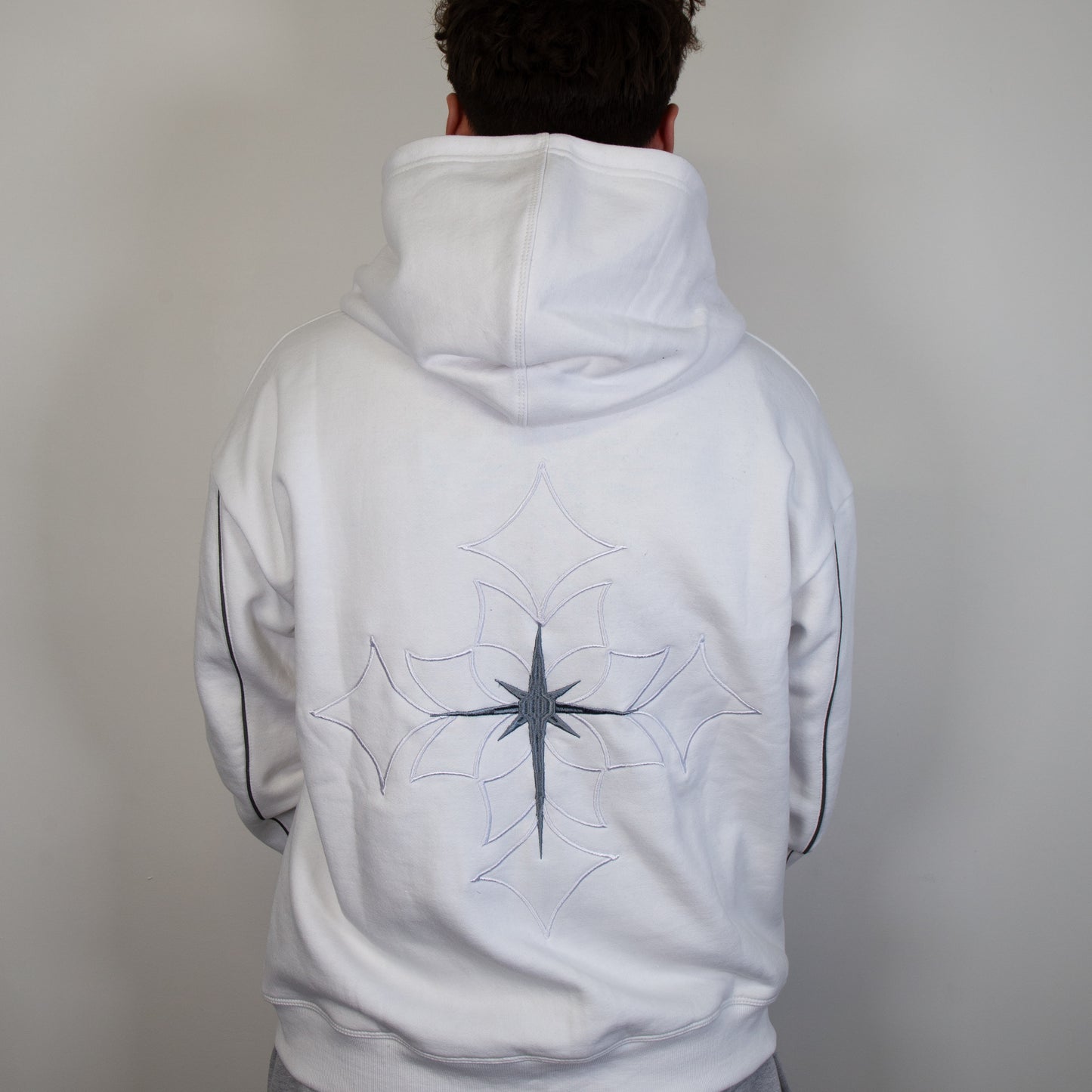 FLOWER WHITE ZIP