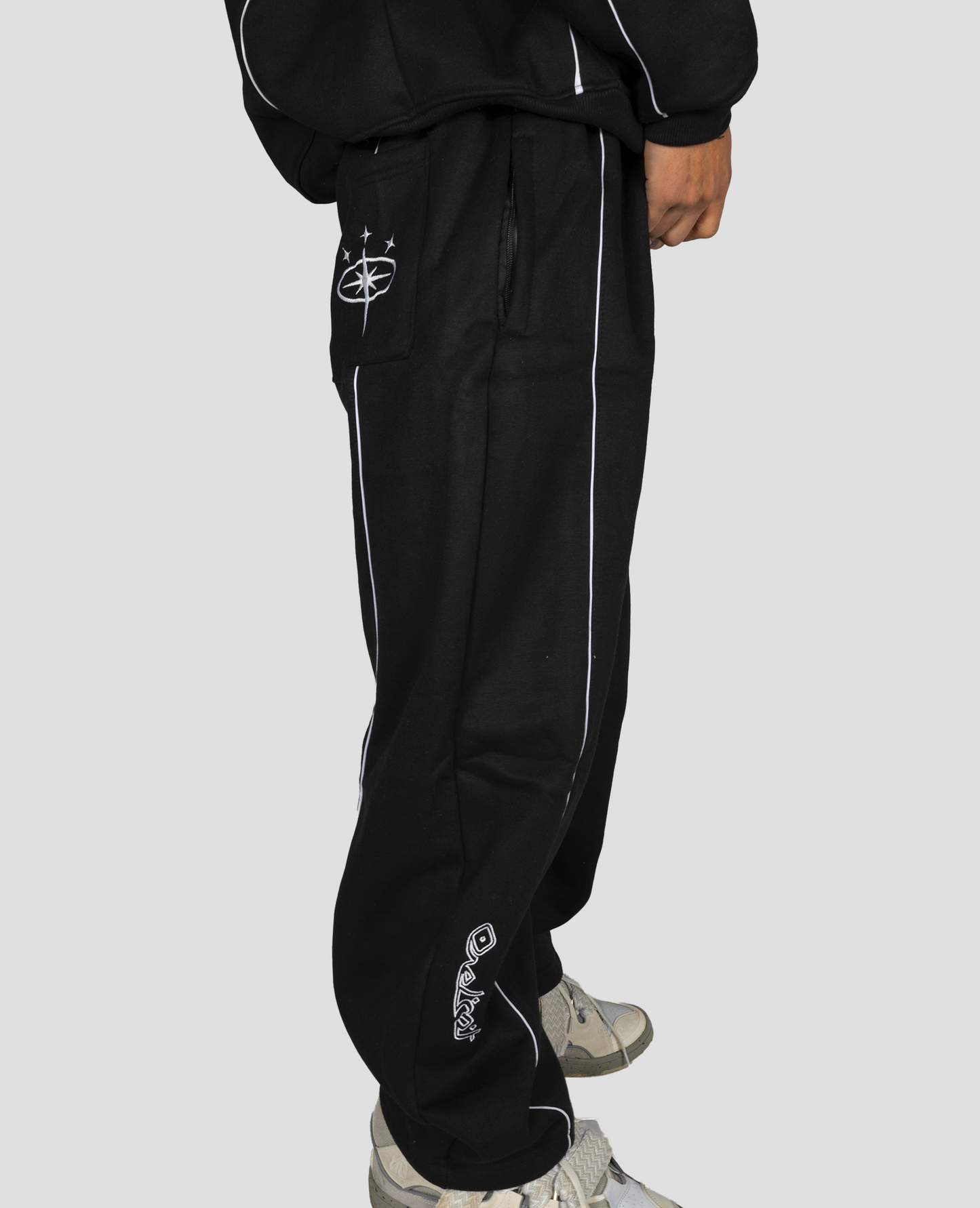 BLACK SIDERA JOGGER
