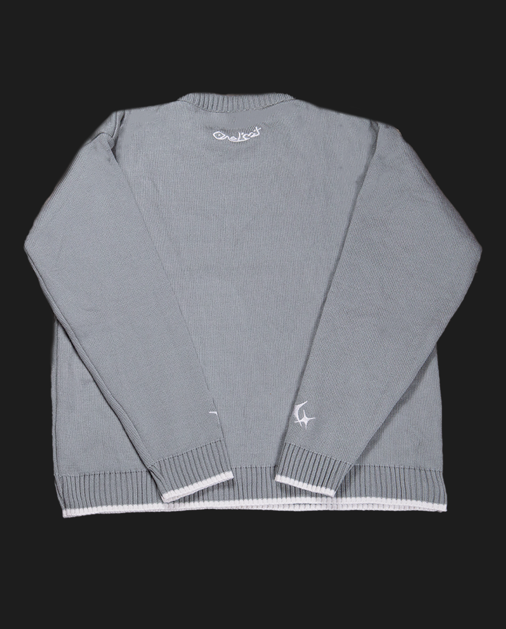 GREY CHESS KNIT