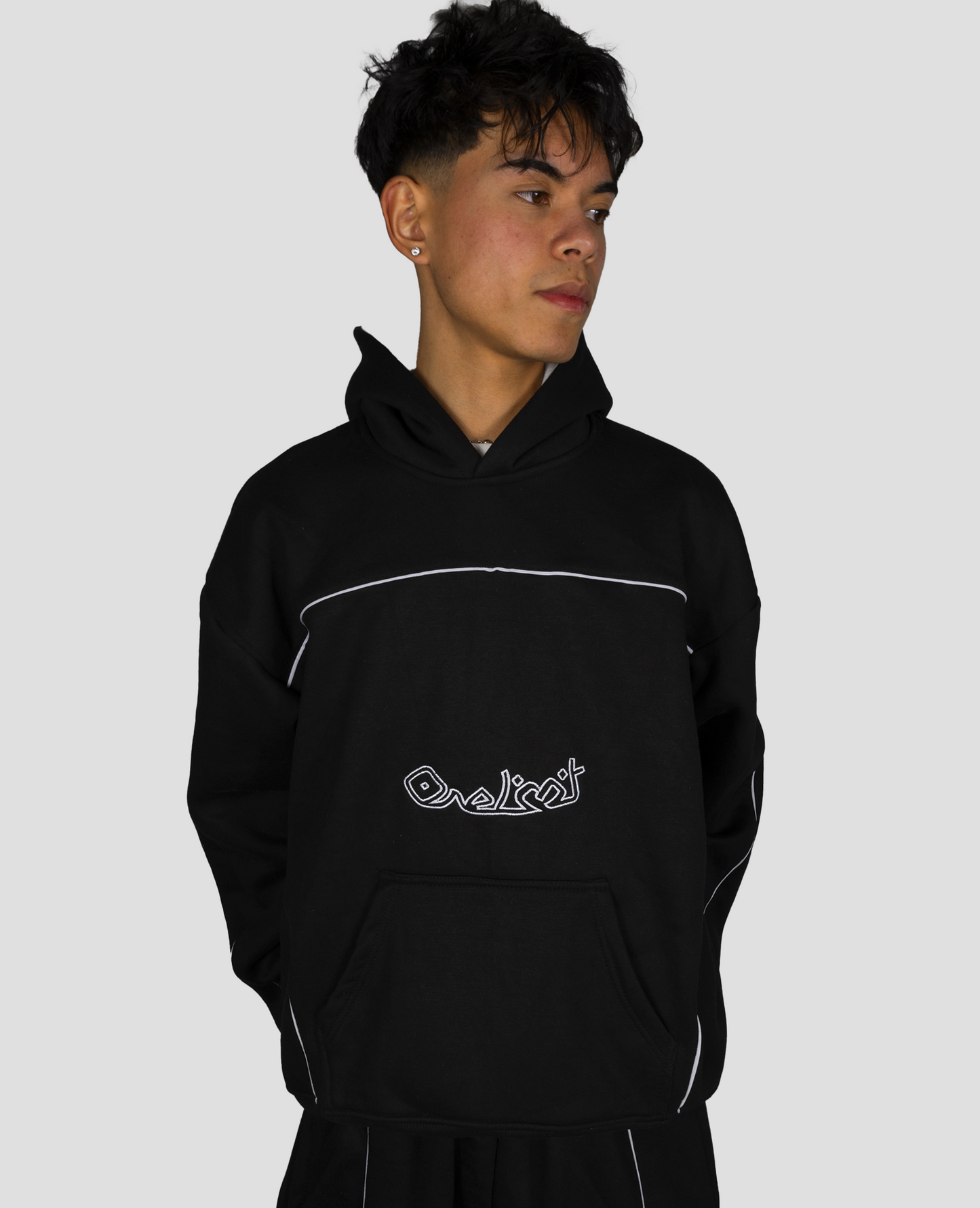 BLACK SIDERA HOODIE