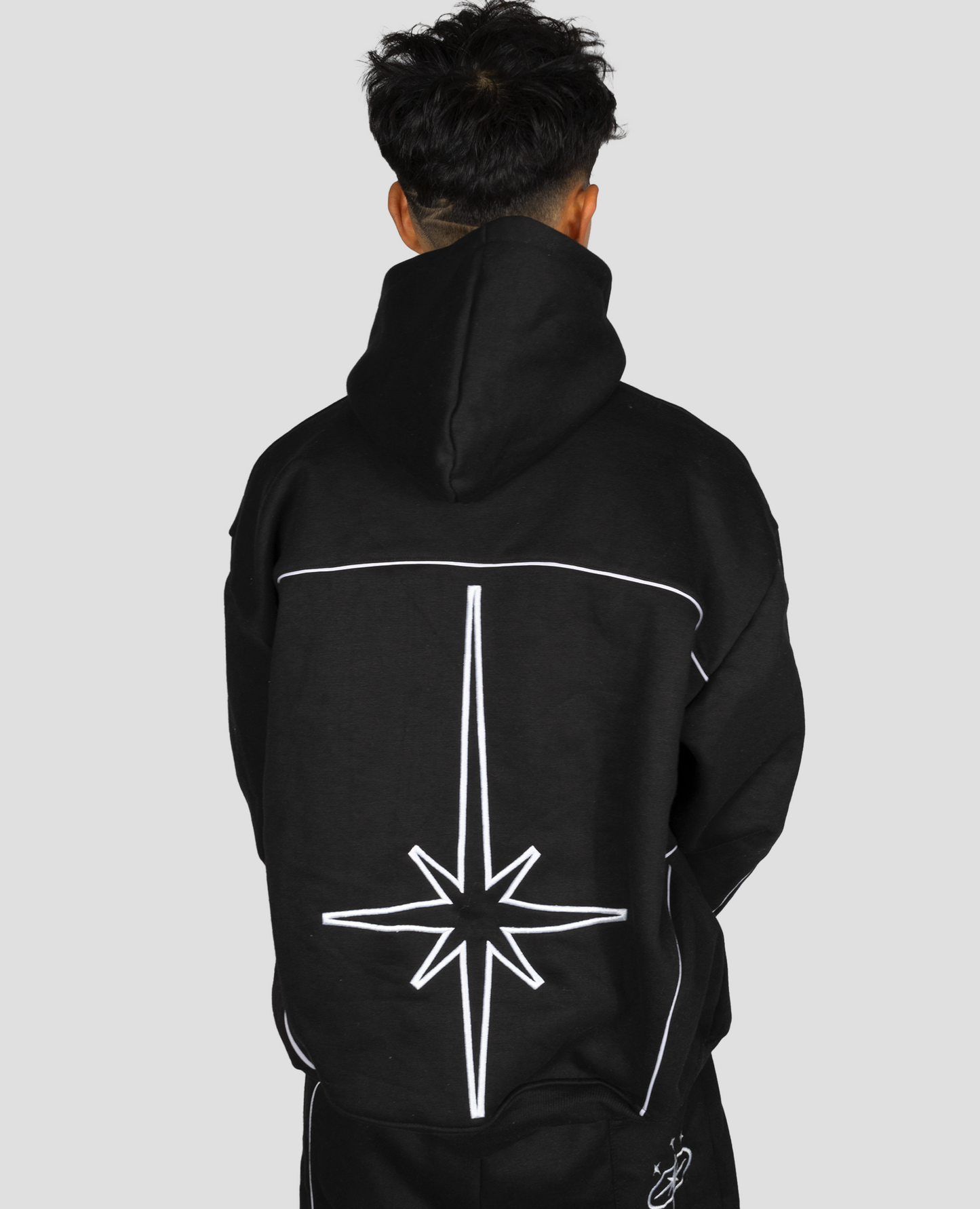 BLACK SIDERA HOODIE